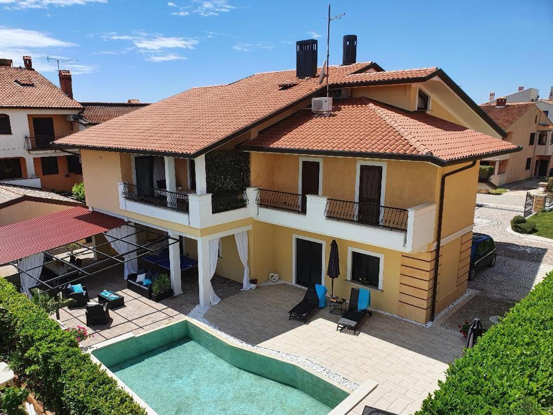 Apartmens Alenka Rovinj Exteriör bild
